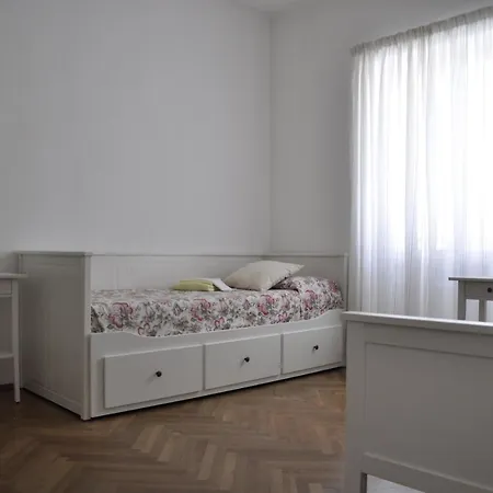 Alba Daire Riva del Garda